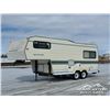 Image 1 : 1995 RUSTLER 22 FT. RWH220 FIFTH WHEEL TRAILER