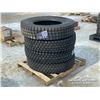 Image 2 : (4) 11R24.5 TRUCK TIRES