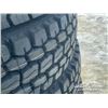Image 9 : (4) 11R24.5 TRUCK TIRES