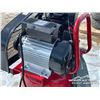 Image 5 : BLG100L VERTICAL TANK AIR COMPRESSOR