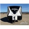 Image 2 : 2018 IMAGINE 2600R T/A 26 FT. TRAVEL TRAILER