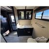 Image 34 : 2018 IMAGINE 2600R T/A 26 FT. TRAVEL TRAILER