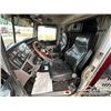 Image 7 : 2015 PETERBILT 389 T/A SLEEPER TRUCK TRACTOR
