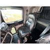 Image 9 : 2015 PETERBILT 389 T/A SLEEPER TRUCK TRACTOR