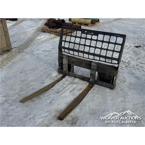 2014 BOBCAT 48 IN. SKID STEER PALLET FORKS