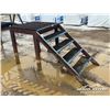 Image 2 : 3 FT. X 3 FT. STEEL PLATFORM STAIRS