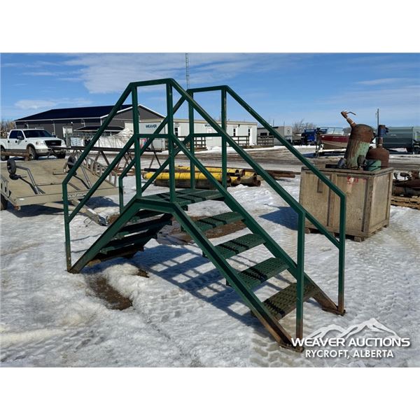 5 STEP CROSSOVER LADDER