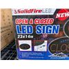 Image 3 : (10) OPEN & CLOSE LED SIGNS