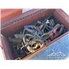 Image 6 : TOOL BOX W/ MISC INDUSTRIAL ACCESSORIES