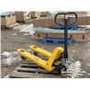 Image 2 : INDUSTRIAL PALLET JACK