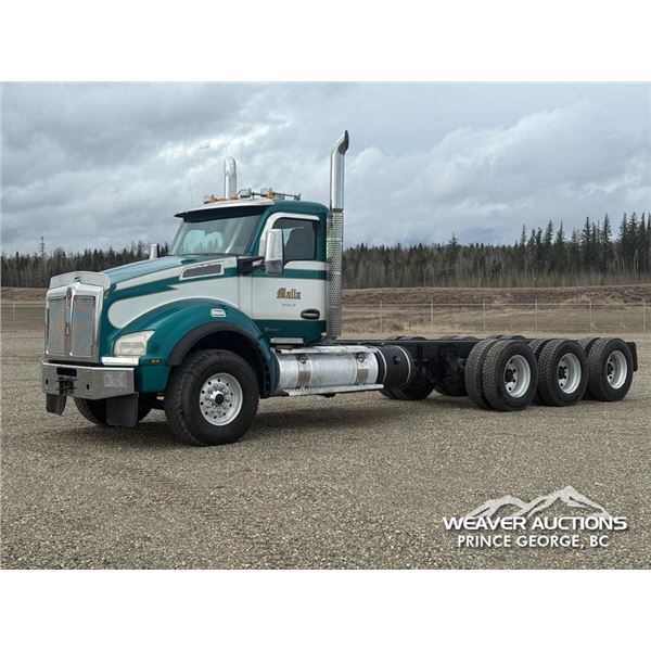 2019 KENWORTH T880 TRI/A TRUCK CAB & CHASSIS