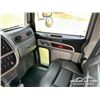 Image 10 : 2020 PETERBILT 389 T/A SLEEPER TRUCK TRACTOR