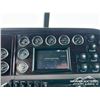 Image 18 : 2020 PETERBILT 389 T/A SLEEPER TRUCK TRACTOR