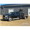 Image 2 : 2019 DODGE RAM 5500HD SLT CREW CAB BOOM TRUCK