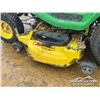 Image 11 : 2014 JOHN DEERE X320 RIDE ON LAWN TRACTOR