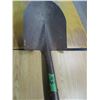 Image 2 : ESTATE:  ROUND POINTED SHOVEL