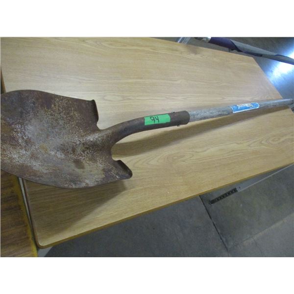 ESTATE:  ROUND POINTED SHOVEL