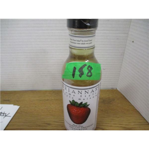SHELF PULLS (AS IS):  BRIANNAS HOME STYLE BLUSH WINE VINAGRETTE DRESSING - BOTTLE