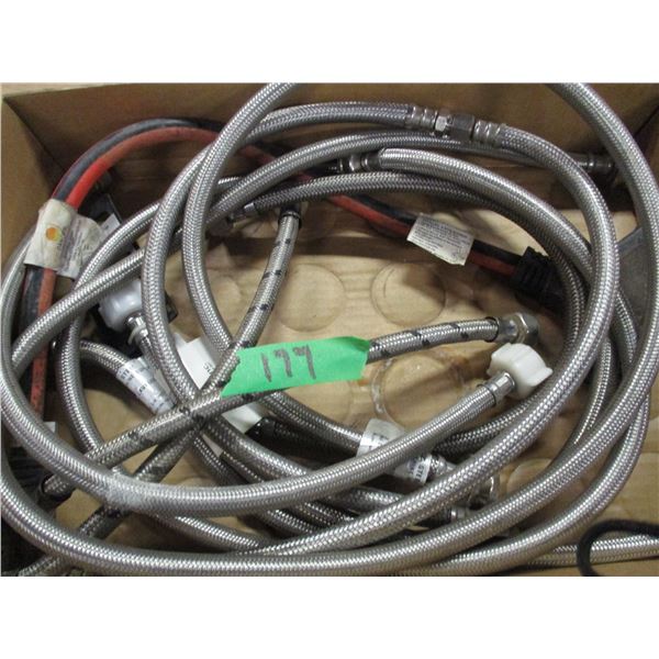 BOX C/W FLEXIBLE WATER LINES