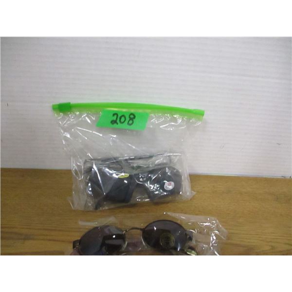 NEW:  BAG C/W 3 PAIR SUNGLASSES