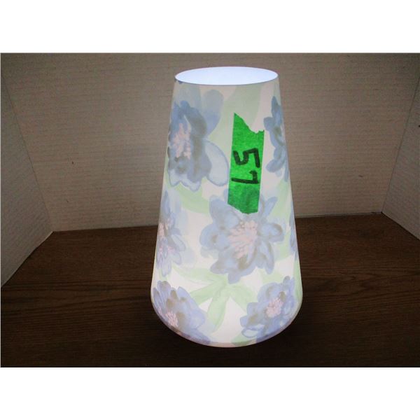 BATTERY OPERATED AMBIENT LANTERN