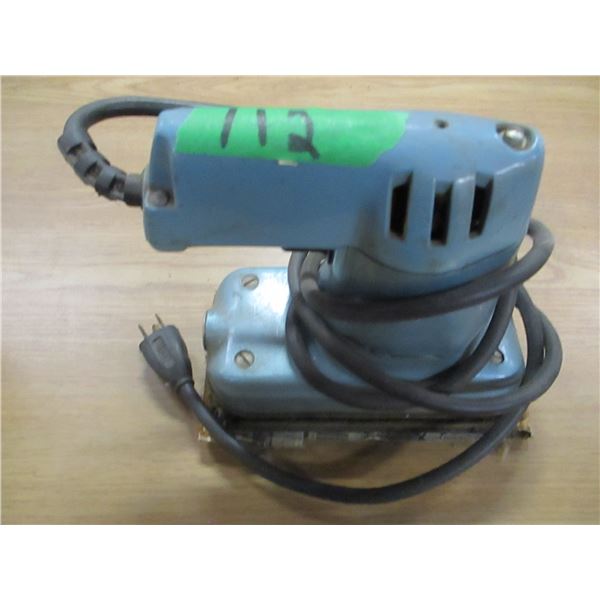 ESTATE:  BLACK & DECKER SANDER (WORKING)