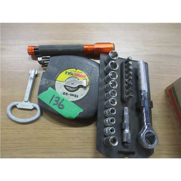 BOX C/W ASSORTED TOOLS