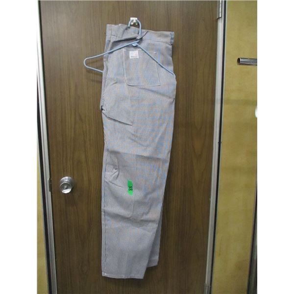 CHEF PANTS (SIZE 42)