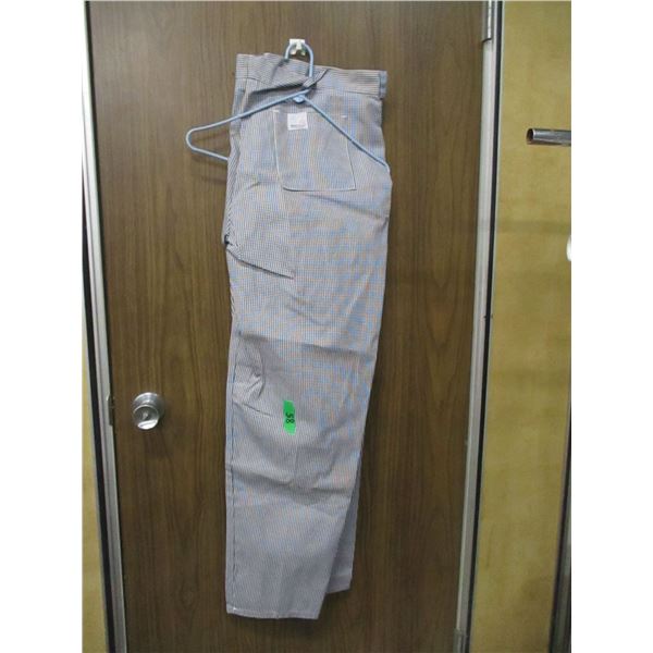 CHEF PANTS (SIZE 42)