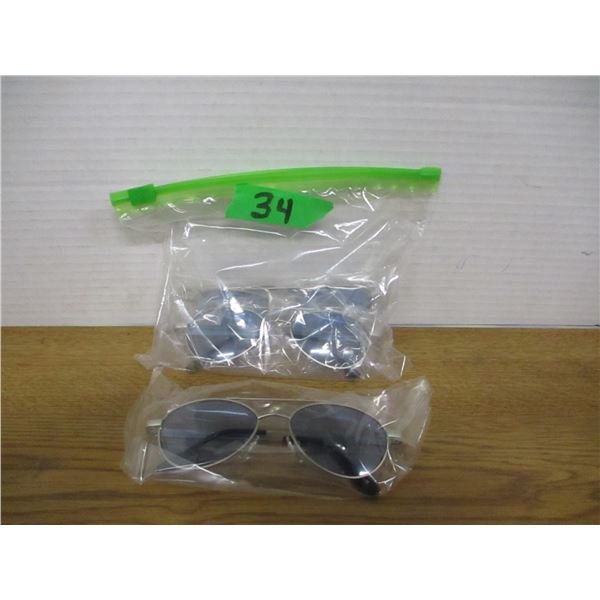 NEW:  BAG C/W 3 PAIR SUNGLASSES