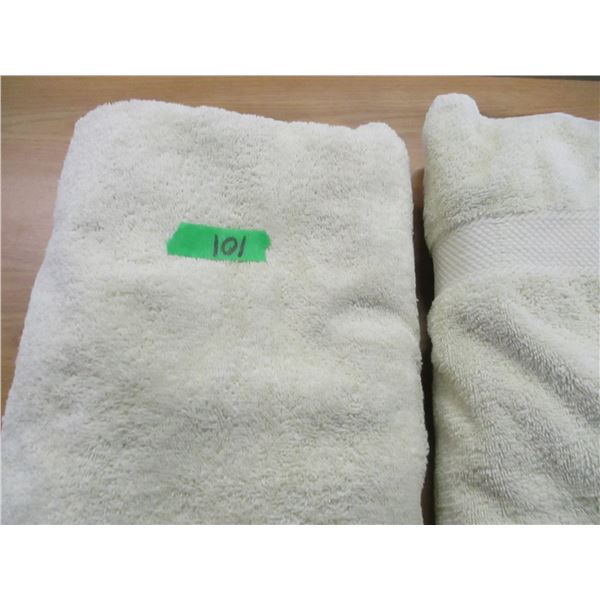 2 - CREAM XL BATH TOWELS