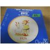 Image 2 : COLLECTABLE:  1974 ANNUAL PLATE (MJ HUMMEL)