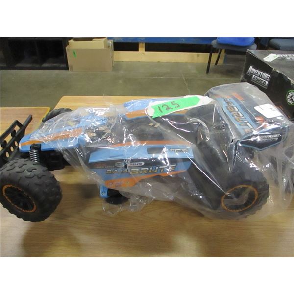 STORE RETURNS (AS IS):  2 BAJA BRUTE REMOTE CONTROL CARS