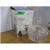 Image 2 : PINWHEEL CRYSTAL COVERED CANDY DISH