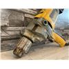 Image 2 : Dewalt 1/2" Drill DW130V - Works