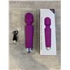 Image 1 : Sleek, Portable & Powerful Silicone Wand Vibrator