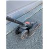 Image 3 : Black & Decker 2-in-1 Landscape Edger & Trencher