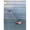 Image 1 : Black & Decker Electric Lawn Edger & Trimmer
