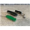 Image 2 : Lot of 3 Small Pocket Knifes - One is a Razor/Exacto