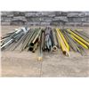 Image 8 : Large Lot of Knitting Needles