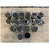 Image 8 : Lot of 18 Brown Glass Jars With Lids 2in x 2in