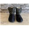 Image 2 : Family Fairy Womens Micro Suede Knit Slipper Boots Black Size Medium