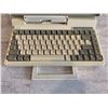 Image 2 : Vintage Toshiba T1200 Laptop Computer