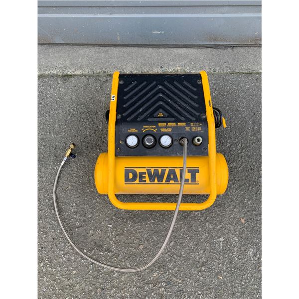Dewalt Air Compressor With Tire Fill Attachment