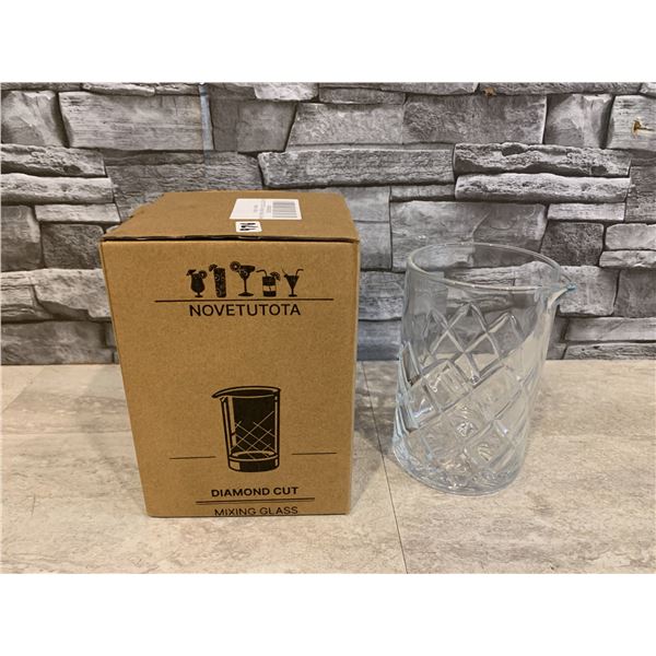 Diamond Cut Mixing Glass