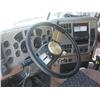 Image 2 : 2008 MACK GU713 TRI-AXLE DUMP