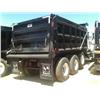 Image 3 : 2009 MACK GU713 TRI-AXLE DUMP