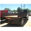 Image 2 : 1999 FREIGHTLINER FL70 S/A FLAT DUMP
