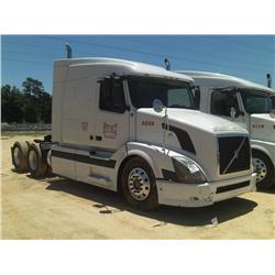 2006 VOLVO T/A TRUCK TRACTOR