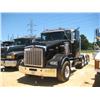 Image 1 : 1998 KENWORTH T800 TRI-AXLE TRUCK TRACTOR